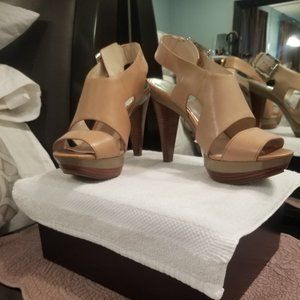 MICHAEL Michael Kors Carla Leather Platform Block